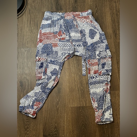 Anthropologie Hei
Hei Nouveau
Joggers Pants red white and blue size s - Picture 15 of 16
